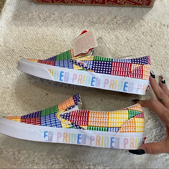 VANS Pride classic slip on multi color block/white sneakers NEW! - Picture 4 of 7